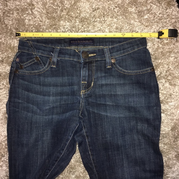 Rock & Republic Emo Boyfriend Jeans - Picture 3 of 8